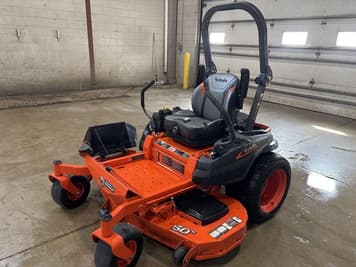 Main image Kubota Z422
