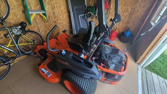 Image of Kubota Z422 equipment image 2
