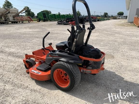 Image of Kubota Z422 equipment image 4