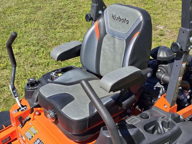 Image of Kubota Z781i equipment image 4