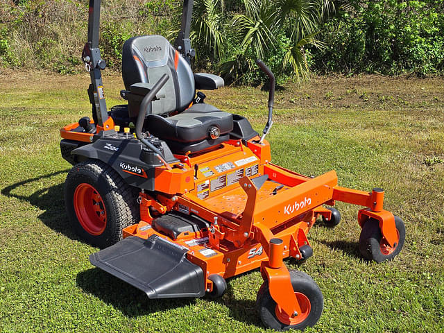 Image of Kubota Z724 equipment image 4