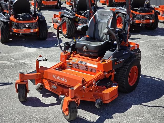 Image of Kubota Z724XKW equipment image 1