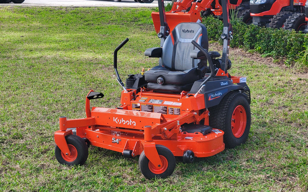 2026 Kubota Z724XKWNC-54 Equipment Image0