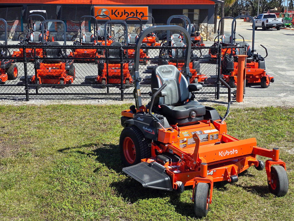 2026 Kubota Z724XKWNC-54 Equipment Image0