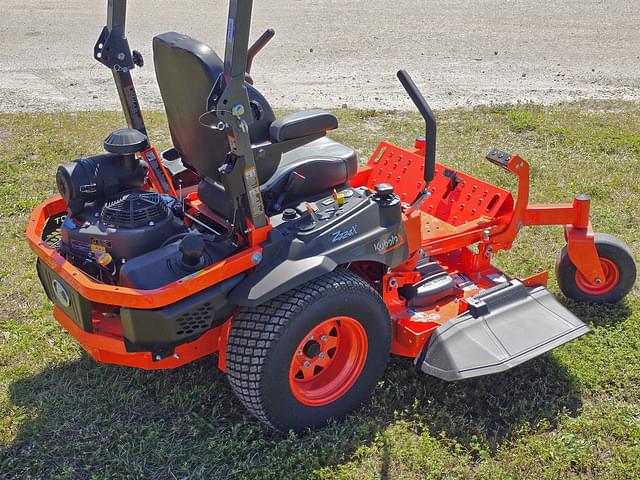 Image of Kubota Z724XKW equipment image 3