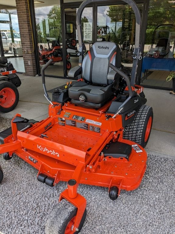 2024 Kubota Z726XKW Equipment Image0