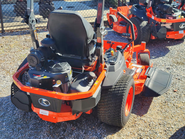 Image of Kubota Z726XKWNC-60 equipment image 3