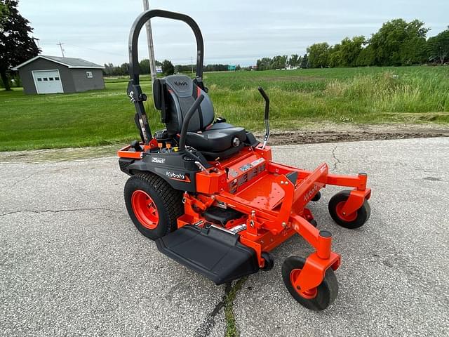 Image of Kubota Z724XKW equipment image 1