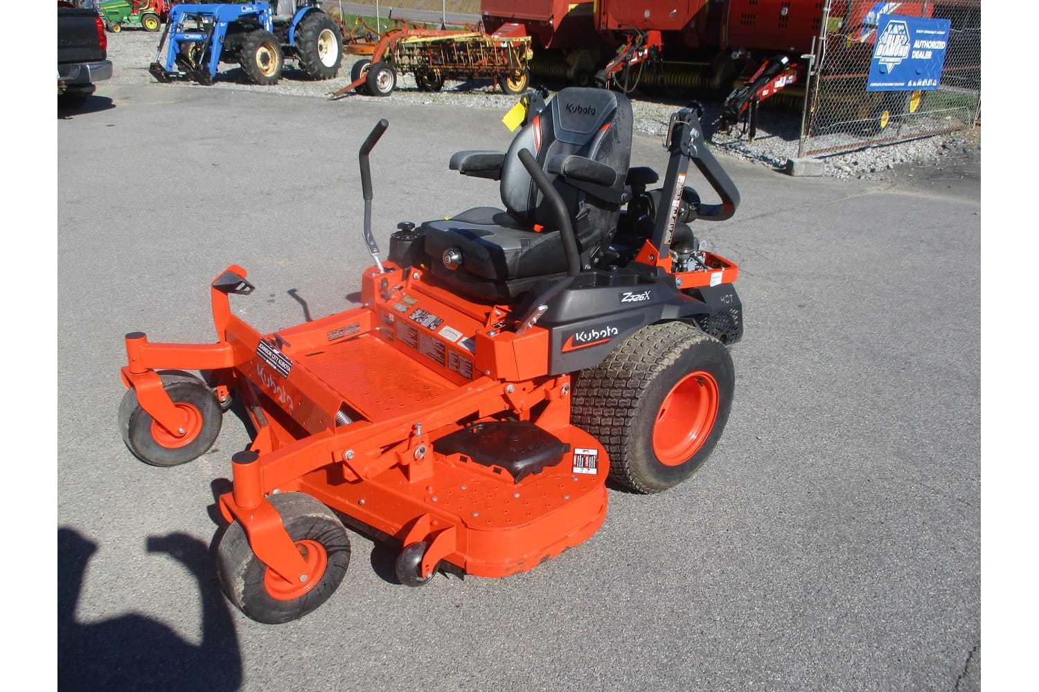 2024 Kubota Z726X Equipment Image0