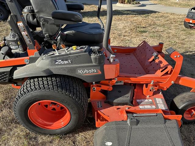 Image of Kubota Z726X equipment image 1