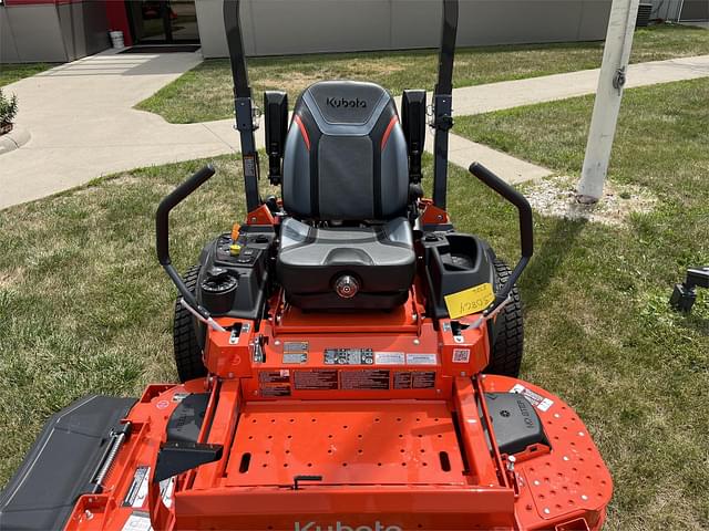 Image of Kubota Z726X equipment image 4