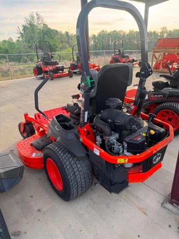 Main image Kubota Z726X