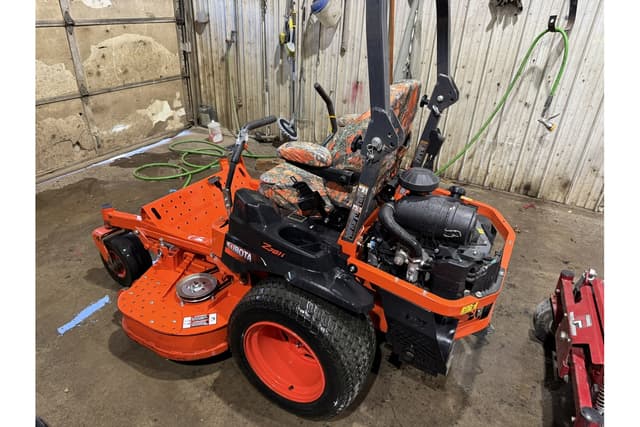 Image of Kubota Z781KWTI-60 equipment image 1
