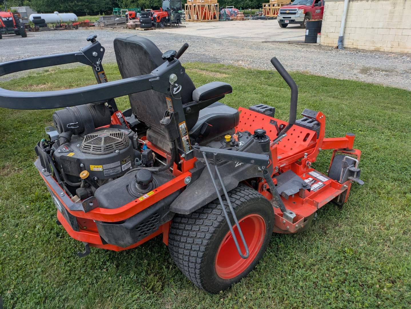 2024 Kubota Z781KWTI-60 Equipment Image0