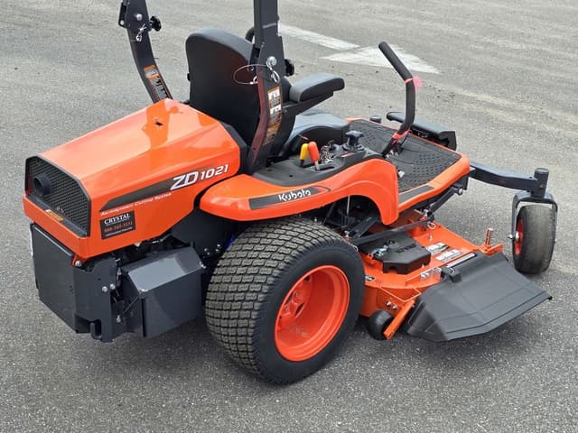 Image of Kubota ZD1021 equipment image 2