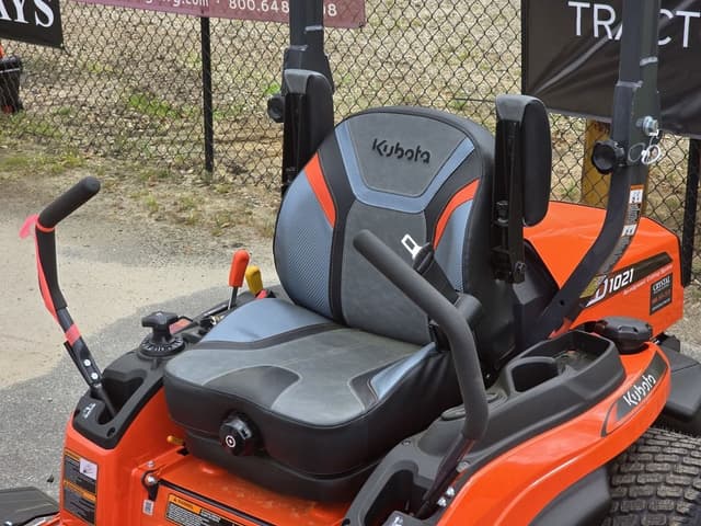 Image of Kubota ZD1021 equipment image 4