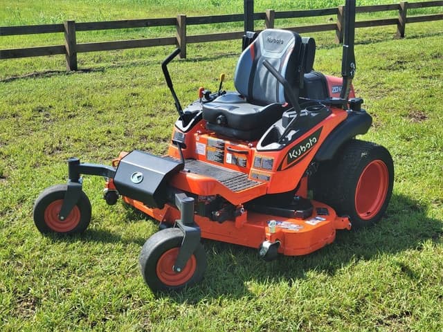 Image of Kubota ZD1211-3-60 equipment image 1