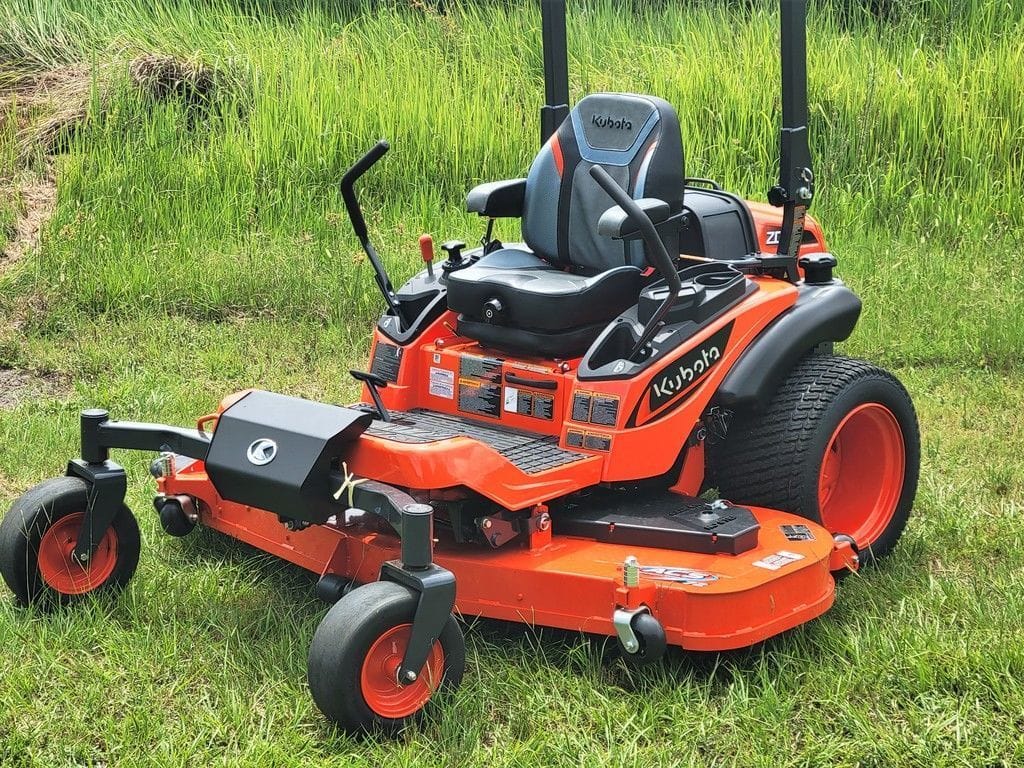 2024 Kubota ZD1211L-3-72 Equipment Image0