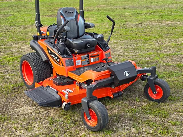 Image of Kubota ZD1211 equipment image 1