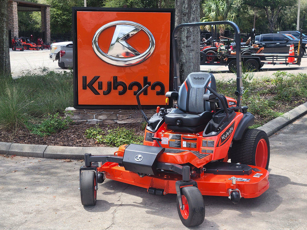 Image of Kubota ZD1211L Primary image