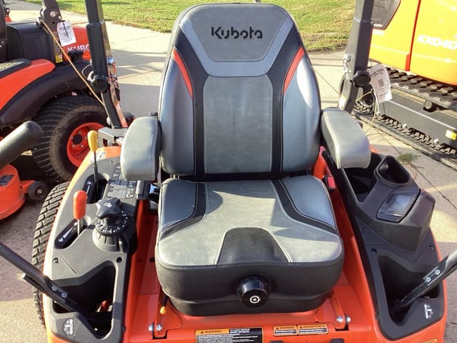 Image of Kubota ZD1211 equipment image 1