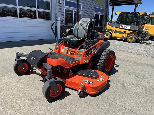 Image of Kubota ZD1211L equipment image 1