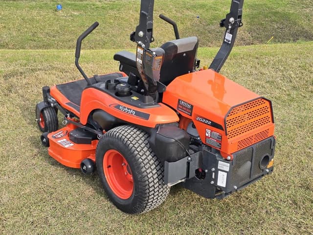 Image of Kubota ZG222 equipment image 3