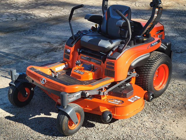 Image of Kubota ZG227 equipment image 2