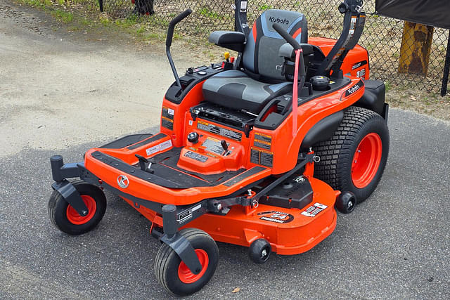 Image of Kubota ZG227 equipment image 1