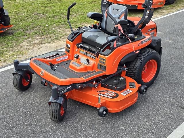 Image of Kubota ZG227 equipment image 2