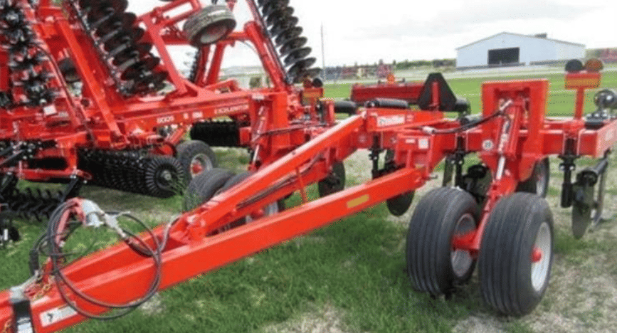 2025 Kuhn Krause 4835 Equipment Image0