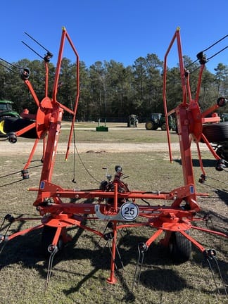 2024 Kuhn GF5202 Equipment Image0