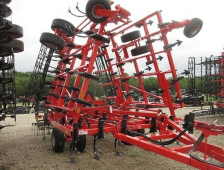 2025 Kuhn Krause 5635 Equipment Image0