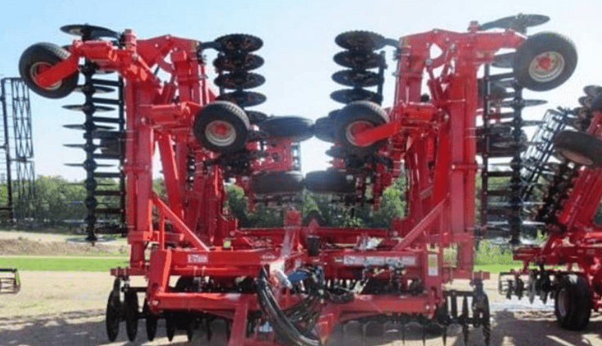 Image of Kuhn Krause Excelerator XT 8010 Primary Image