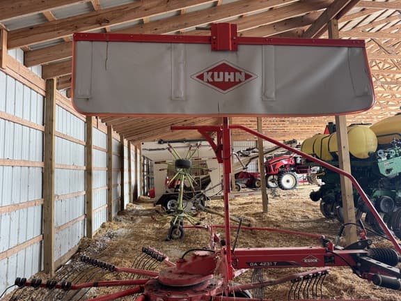 Image of Kuhn GA 4231T equipment image 4