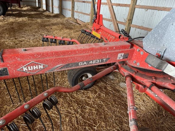 Image of Kuhn GA 4231T equipment image 3