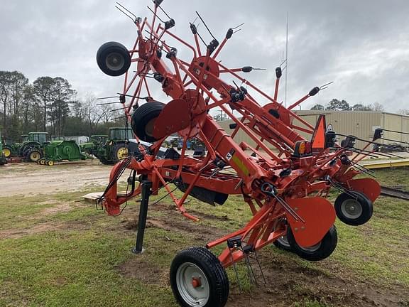 Image of Kuhn GF7802T GII equipment image 4