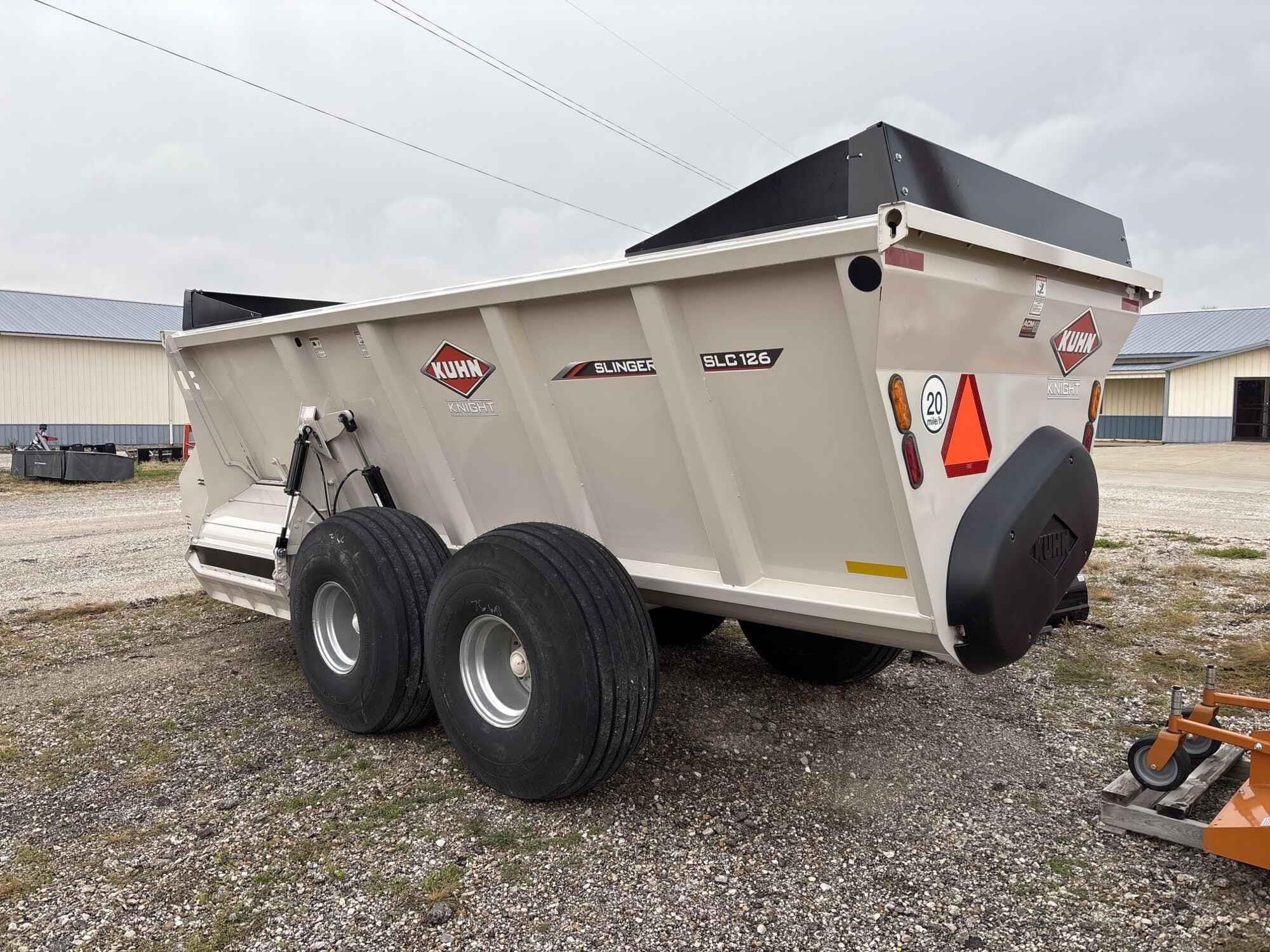 2024 Kuhn Knight SLC126 Equipment Image0