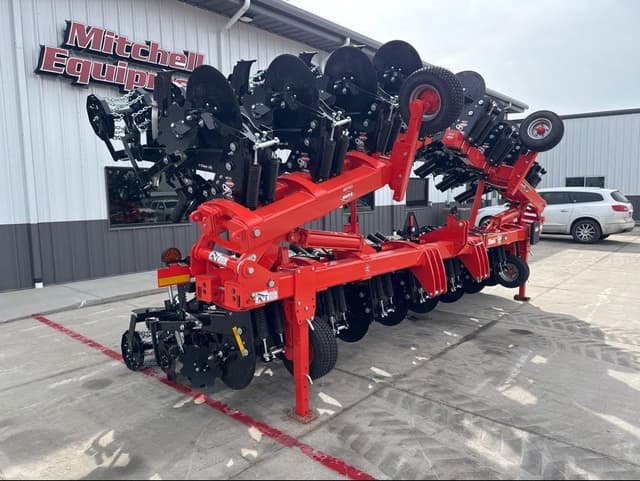 Image of Kuhn Krause Gladiator 1210M-1630F equipment image 3