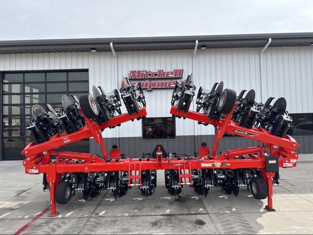 Image of Kuhn Krause Gladiator 1210M-1630F Primary image