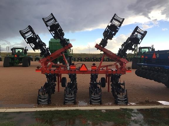 Image of Kuhn Krause Gladiator 1210M equipment image 3