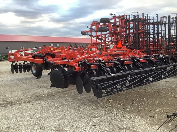 Image of Kuhn Krause Dominator 4857 equipment image 2