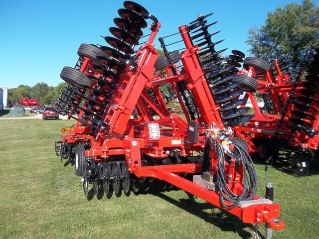 Image of Kuhn Krause Excelerator XT 8010 equipment image 1
