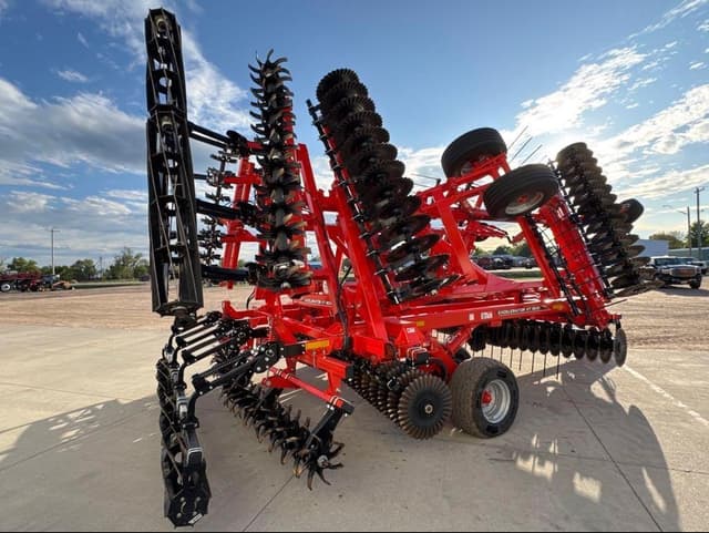 Image of Kuhn Krause Excelerator XT 8010-30 equipment image 4