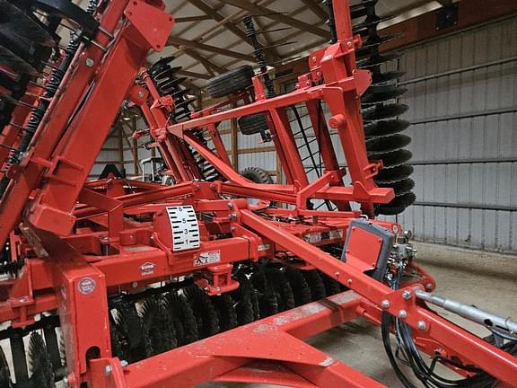 Image of Kuhn Krause 8010-30 equipment image 1