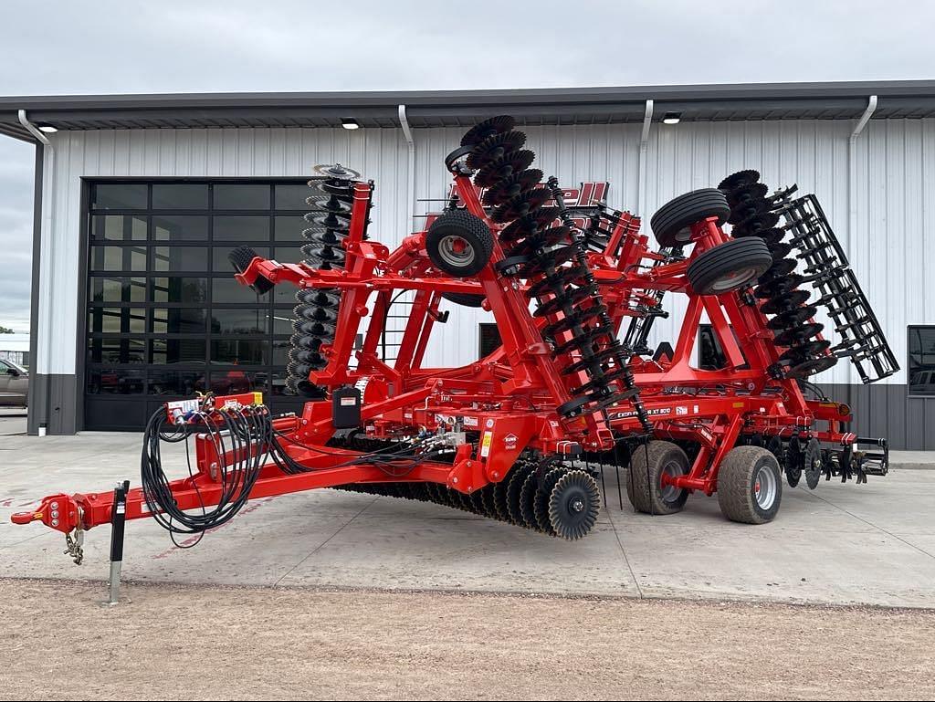Image of Kuhn Krause Excelerator XT 8010 Primary image