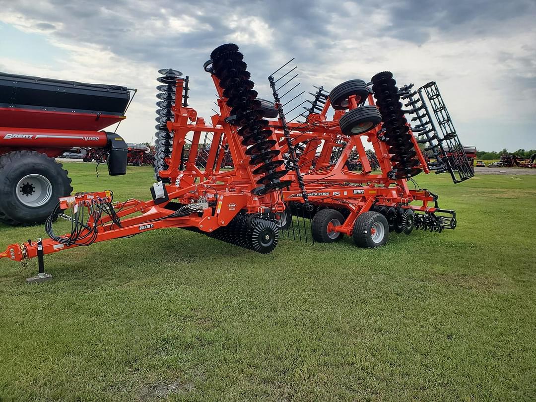 Image of Kuhn Krause Excelerator XT 8010 Primary image