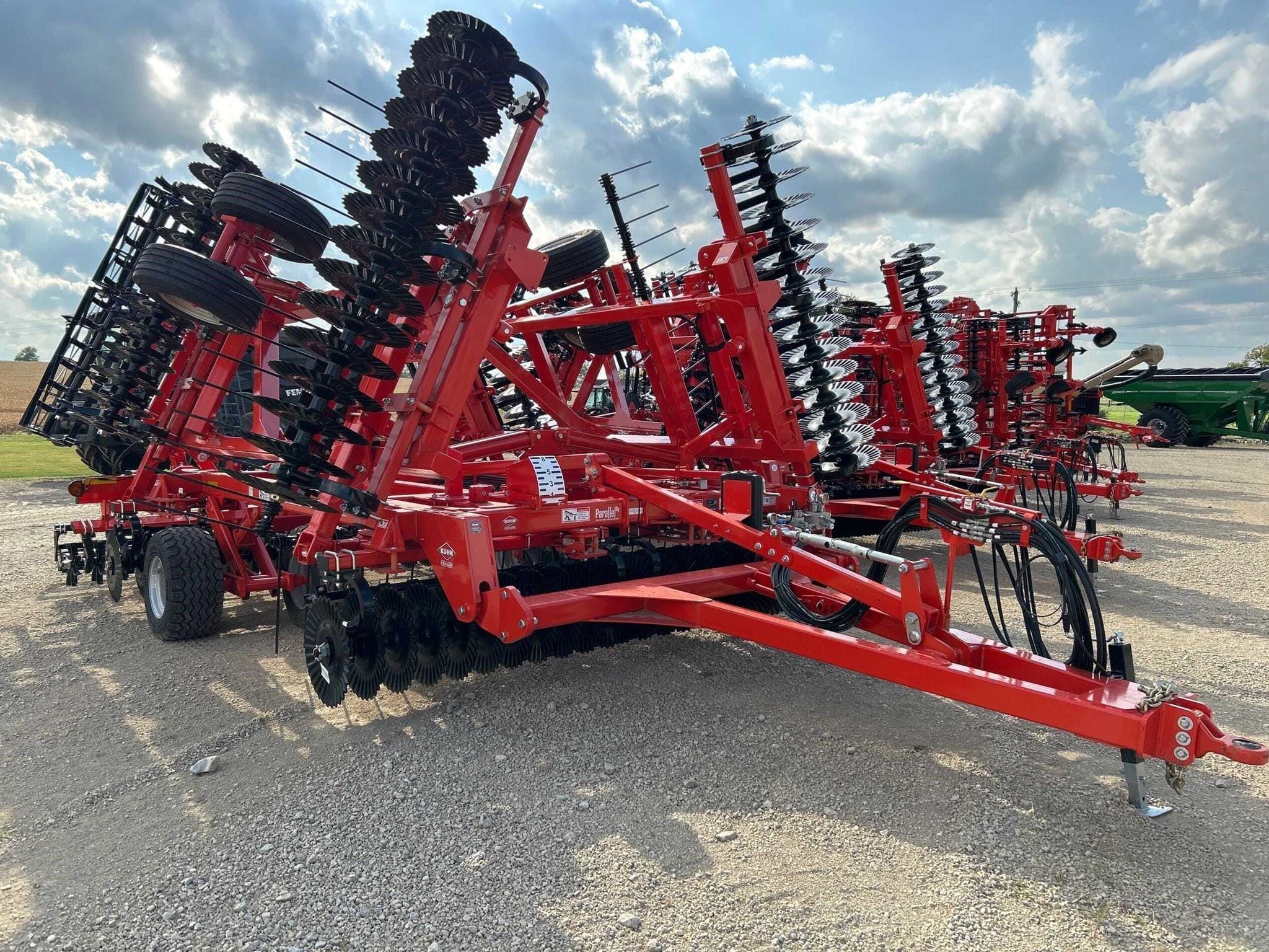 2024 Kuhn Krause Excelerator XT 8010-30 Equipment Image0