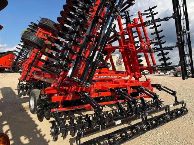 Image of Kuhn Krause Excelerator XT 8010-30 equipment image 4