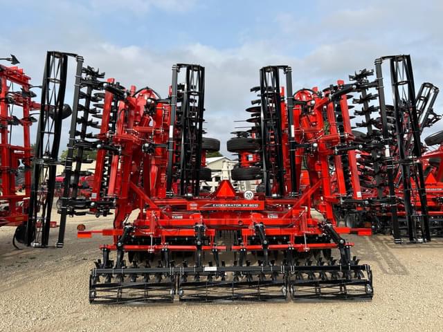 Image of Kuhn Krause Excelerator XT 8010 equipment image 3